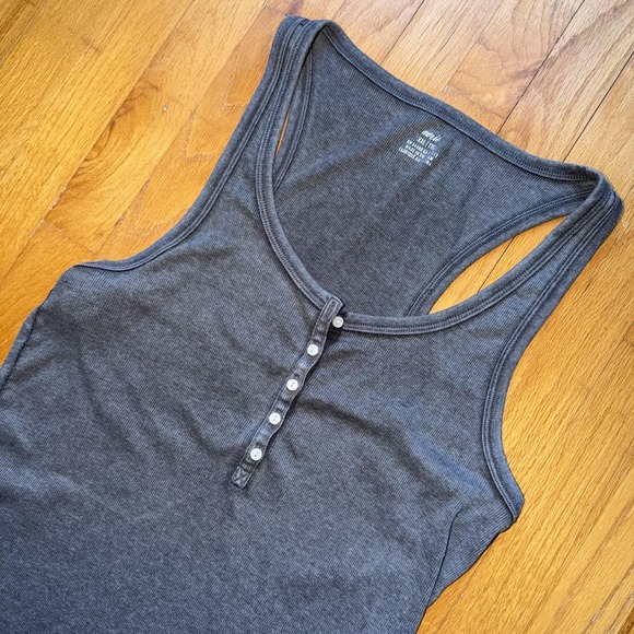 Aerie Y2K Tank Top XXL Gray Ribbed Henley Racerback Lettuce Hem Basic Casual - Picture 2 of 10